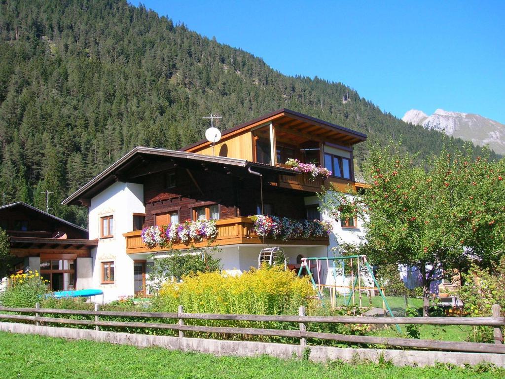 Ferienwohnungen Kerber Bach (Tyrol) Exterior foto